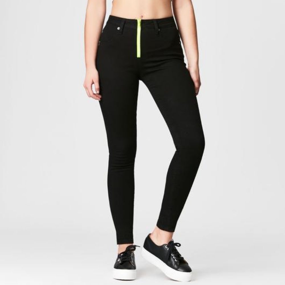 Carmar Black Skinny Jeans Size 26 Robin